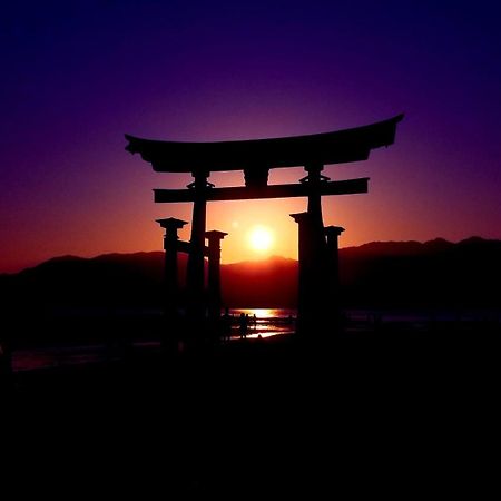 Full House Miyajima Hatsukaichi Exterior foto